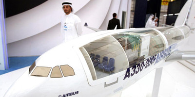 Up close photo of an Airbus A330 aircraft model.